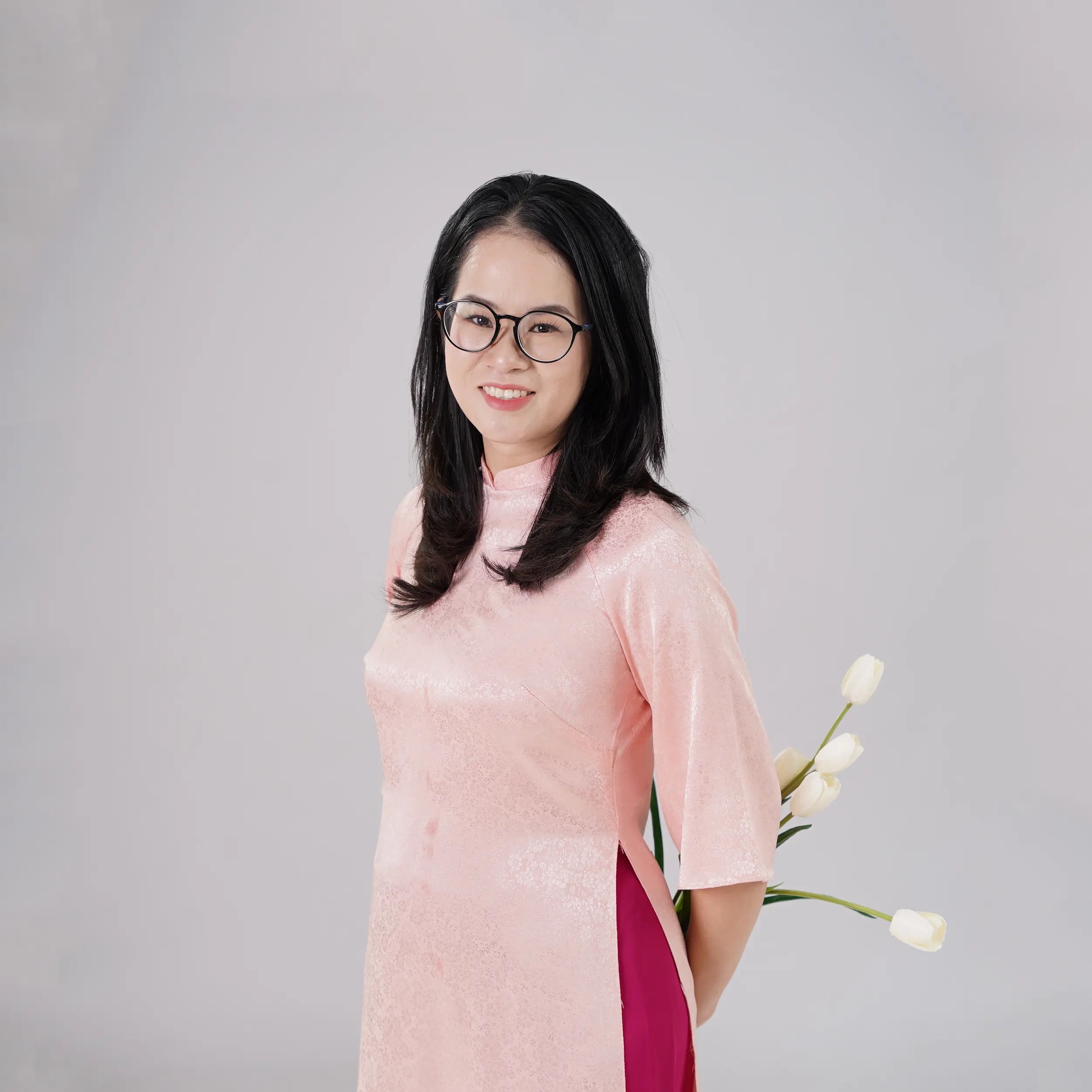 Mia Doan - Người nghiên cứu Thần số học, Founder dattenchocon.vn